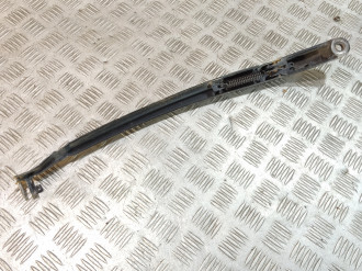 Поводок стеклоочистителя передний левый Volkswagen Touareg 2010 2018