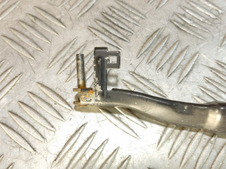 Поводок стеклоочистителя передний правый Volkswagen Touareg 2010 2018