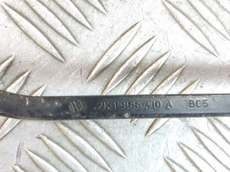 Поводок стеклоочистителя передний левый Volkswagen Touran 2003 2010