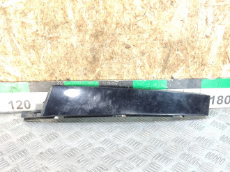 Накладка двери передней правой Volkswagen Touareg 2010 2018