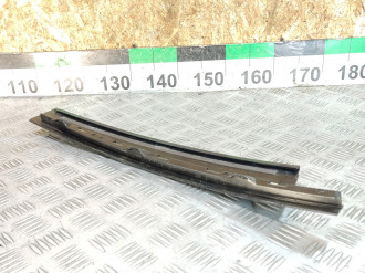 Накладка двери передней правой Volkswagen Touareg 2010 2018