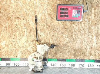 Замок двери задней правой Volkswagen Touareg 2010 2018