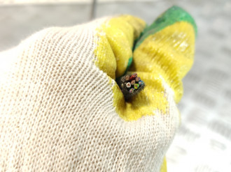 Замок двери передней правой Volkswagen Touareg 2010 2018