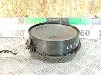 Динамик Volkswagen Touareg 2010 2018