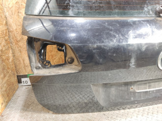 Дверь багажника Volkswagen Touareg 2010 2018