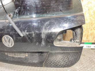 Дверь багажника Volkswagen Touareg 2010 2018