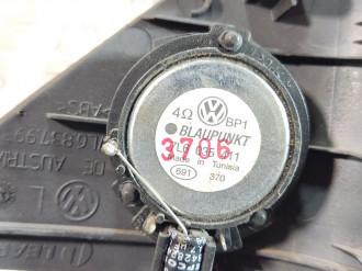 Крышка зеркала внутренняя левая Volkswagen Touareg 2002 2010