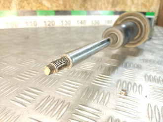 Амортизатор передний правый Volkswagen Touareg 2002 2010