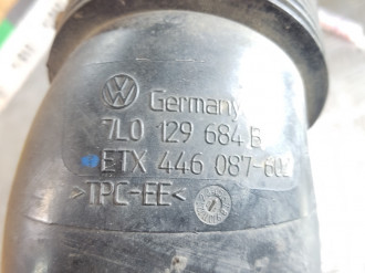 Патрубок воздушного фильтра Volkswagen Touareg 2002 2010