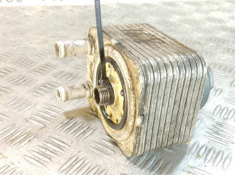 Радиатор масляный Volkswagen Touareg 2002 2010