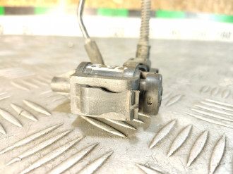 Клапан электромагнитный Volkswagen Touareg 2002 2010