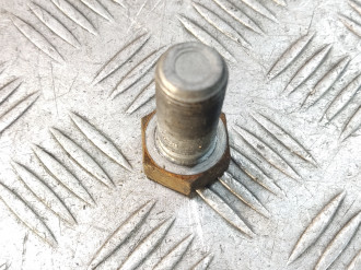 Болт шкива коленвала Volkswagen Touareg 2002 2010