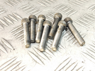 Болт Гайка впускного коллектора Volkswagen Touareg 2002 2010