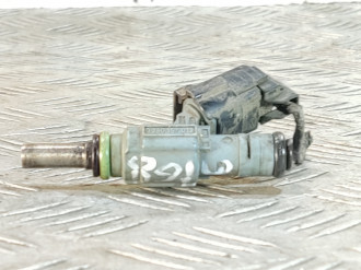 Форсунка двигателя Volkswagen Touareg 2002 2010