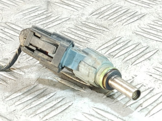 Форсунка двигателя Volkswagen Touareg 2002 2010