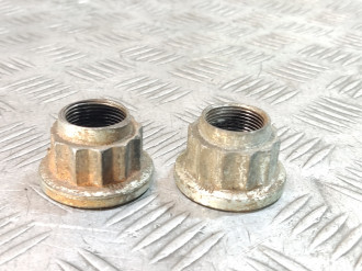 Болт Гайка полуси Volkswagen Touareg 2002 2010