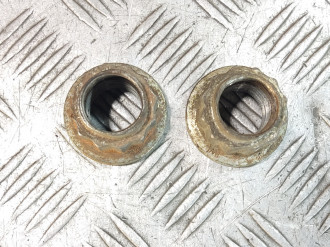 Болт Гайка полуси Volkswagen Touareg 2002 2010