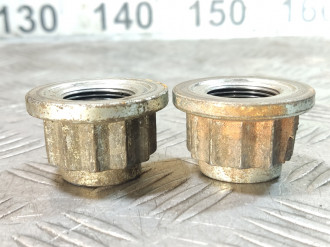 Болт Гайка полуси Volkswagen Touareg 2002 2010