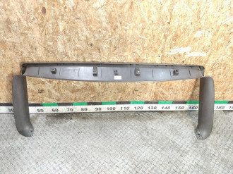 Обшивка крышки багажника Volkswagen Touareg 2010 2018