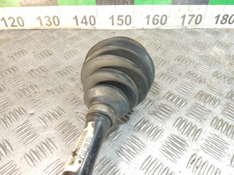 Полуось передняя правая Volkswagen Touareg 2002 2010