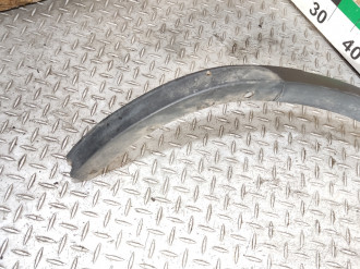 Молдинг крыла заднего правый Volkswagen Touareg 2010 2018