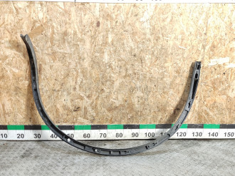 Молдинг крыла заднего правый Volkswagen Touareg 2010 2018