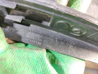 Молдинг крыла заднего левый Volkswagen Touareg 2010 2018