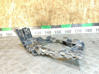 Направляющая бампера Volkswagen Touareg 2010 2018