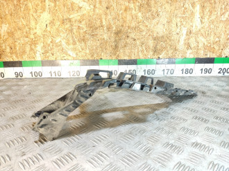 Направляющая бампера Volkswagen Touareg 2010 2018