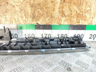 Накладка задней панели Volkswagen Touareg 2010 2018