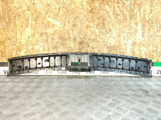 Накладка задней панели Volkswagen Touareg 2010 2018