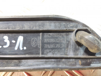 Фонарь в бампер левый Volkswagen Touareg 2010 2018