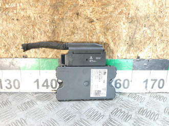 Блок парковки Volkswagen Touareg 2010 2018