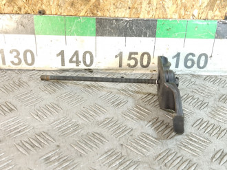 Кронштейн крепления запасного колеса Volkswagen Touareg 2010 2018