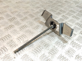 Кронштейн крепления запасного колеса Volkswagen Touareg 2010 2018