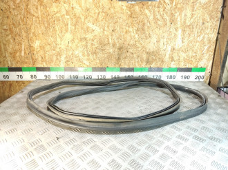 Уплотнитель багажника Volkswagen Touareg 2010 2018