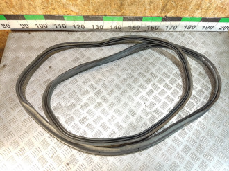 Уплотнитель багажника Volkswagen Touareg 2010 2018