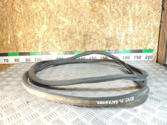 Уплотнитель багажника Volkswagen Touareg 2010 2018