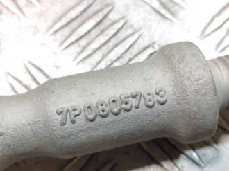 Крюк буксировочный Volkswagen Touareg 2010 2018