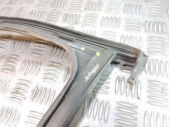 Уплотнитель стекла двери пер. правый Volkswagen Jetta 2005-2011