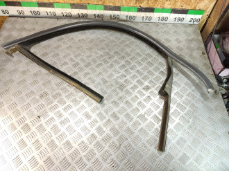 Уплотнитель стекла двери пер. правый Volkswagen Jetta 2005-2011