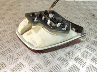 Фонарь задний внутренний правый Volkswagen Touareg 2002 2010