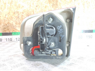 Фонарь задний внутренний левый Volkswagen Touareg 2002 2010