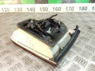 Фонарь задний внутренний левый Volkswagen Touareg 2002 2010