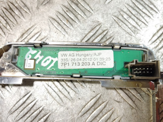 Рамка кулисы кпп Volkswagen Touareg 2010 2018