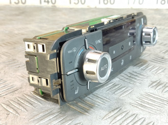 Блок управления отопителя климатической установки Volkswagen Touareg 2010 2018