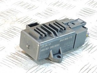 Блок электронный Volkswagen Touareg 2010 2018