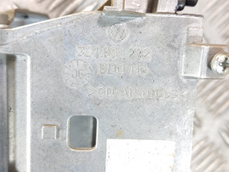 Усилитель торпедо Volkswagen Phaeton 2002-2016