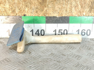 Горловина бачка омывателя Volkswagen Amarok 2010-2020