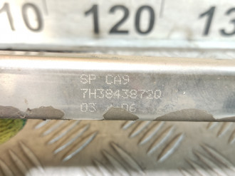 Направляющая сдвижной двери Volkswagen Transporter T5